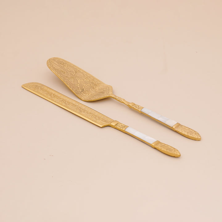 Divine Cake Server Set