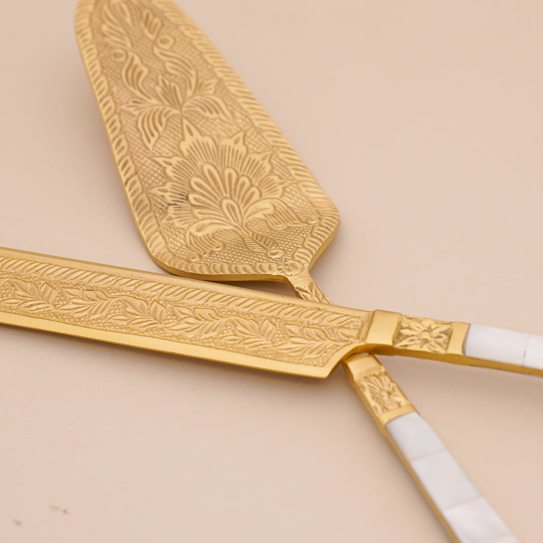 Divine Cake Server Set