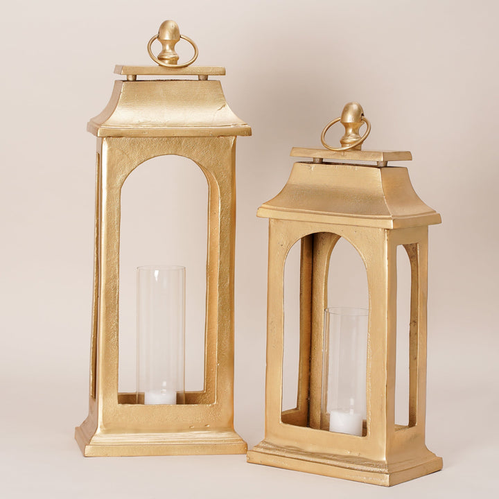 Aurea Towering Luminaires