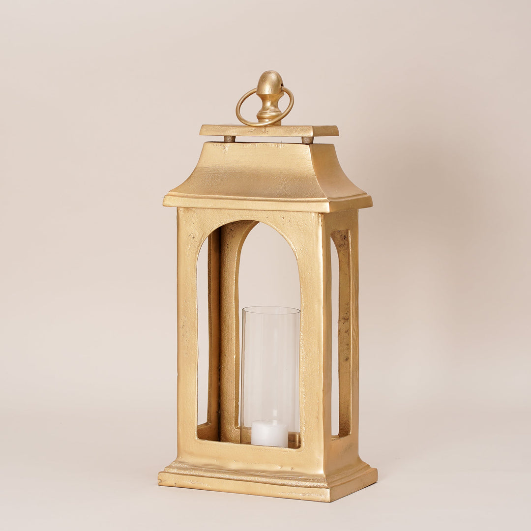 Aurea Towering Luminaires